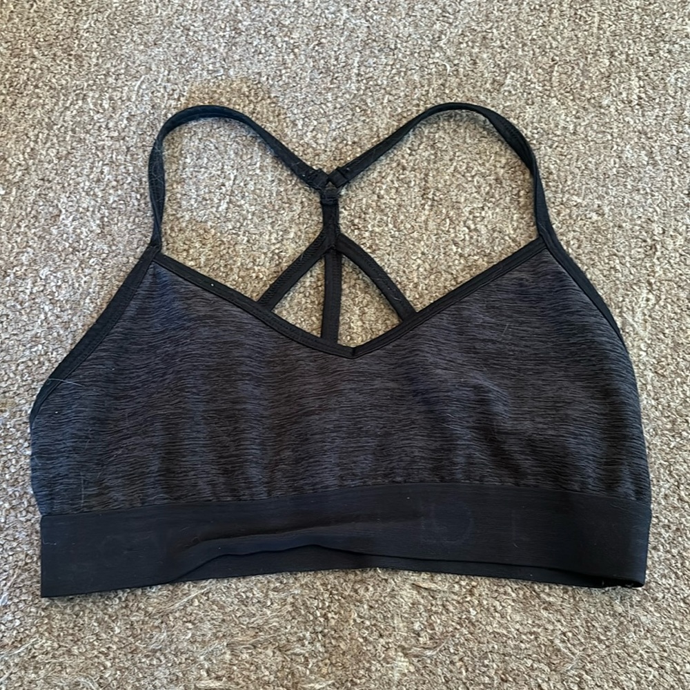 Sports bra